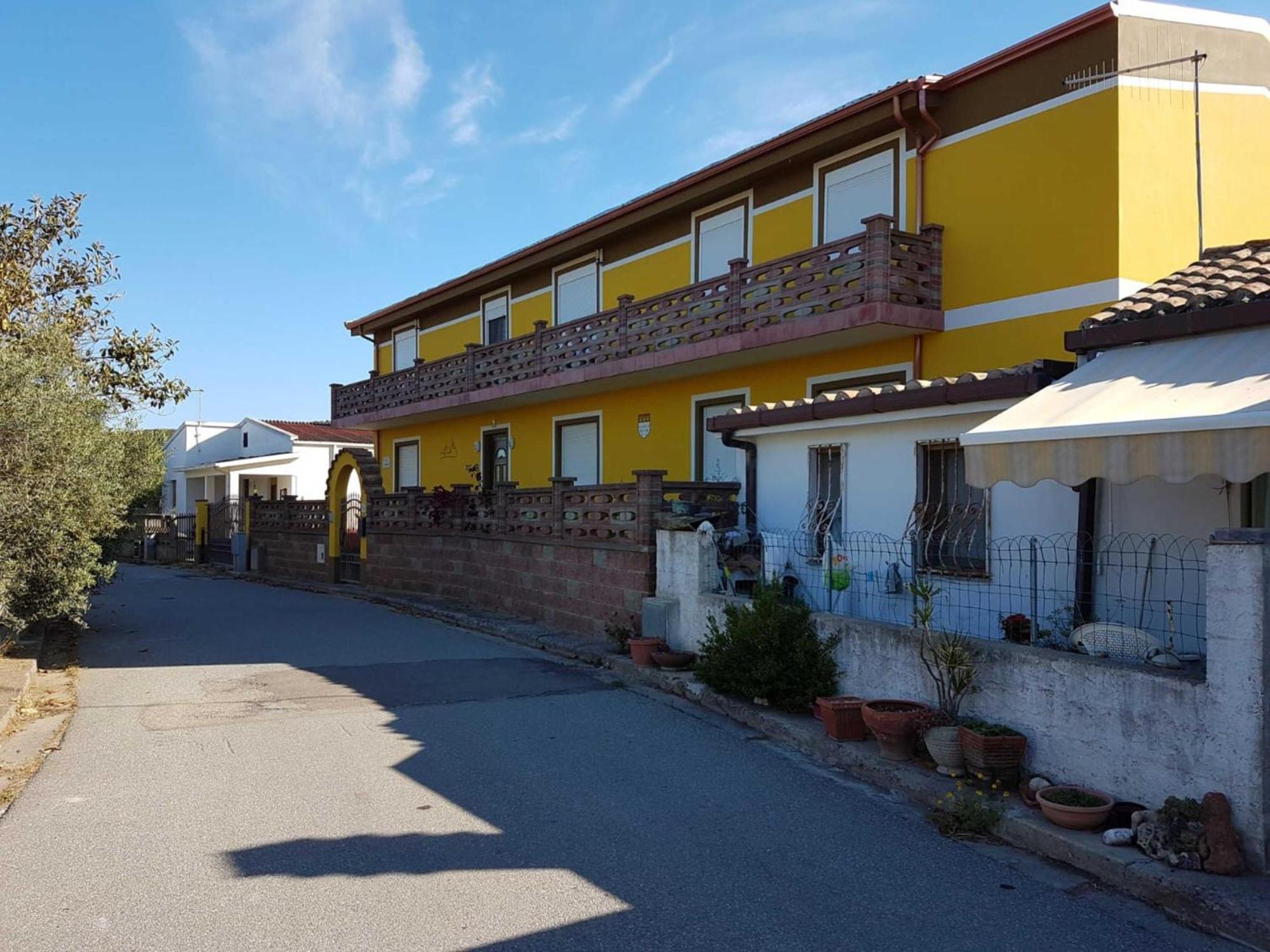 شقة Casa Colonia 1 SantʼAnna Arresi المظهر الخارجي الصورة